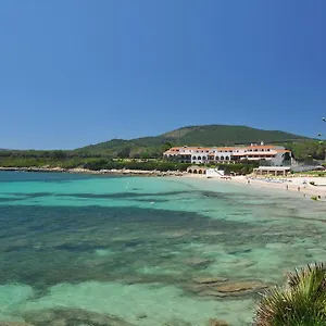 Hotel Punta Negra, Fertilia